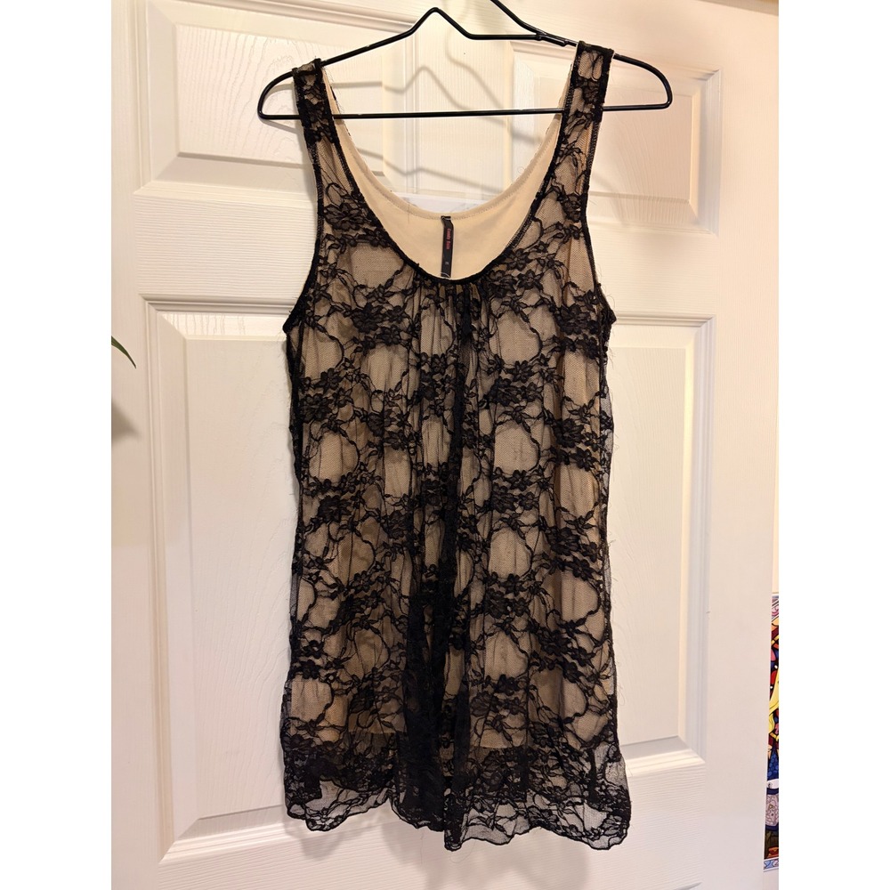 Candy Rain Women 2X Black Floral Lace Overlay Beige Lined Tank Top Scoop Neck
